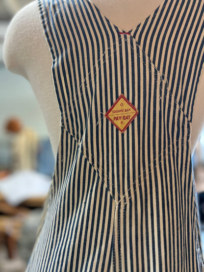 Very Rare Vintage 1940’s/50's Distressed Pay Day Square Bak Union Made Sanforized Sail Cloth Hickory Striped Apron Bib Overalls