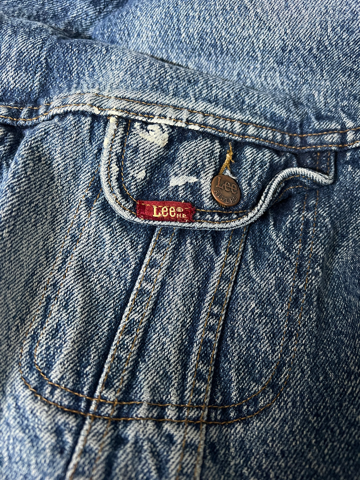 Vintage 1980’s Lee Distressed Denim Jacket L