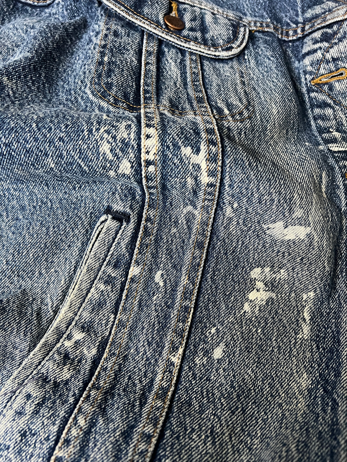 Vintage 1980’s Lee Distressed Denim Jacket L