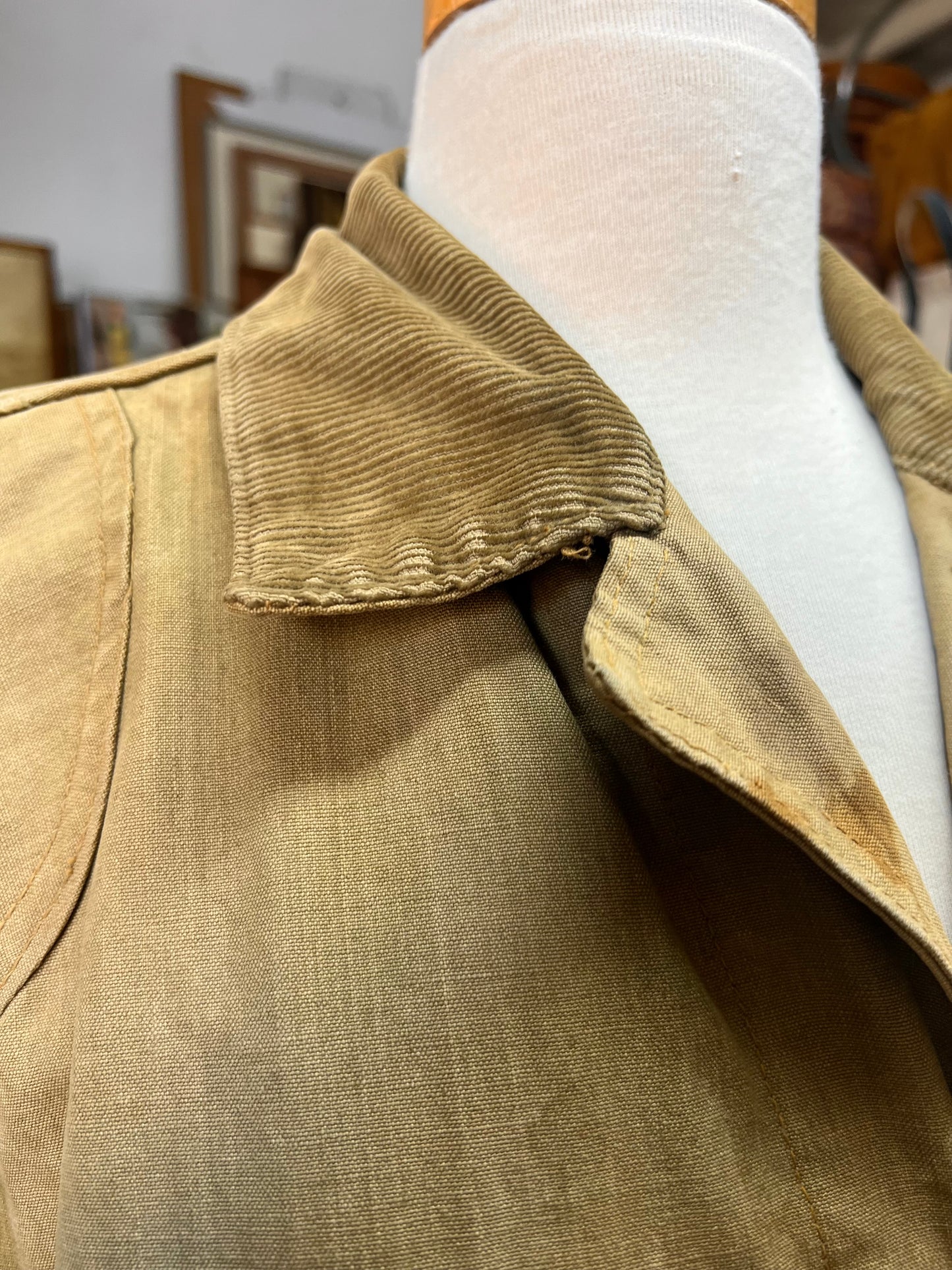 Vintage 1950’s Duxbak Hunting Jacket Heavily Distressed XL