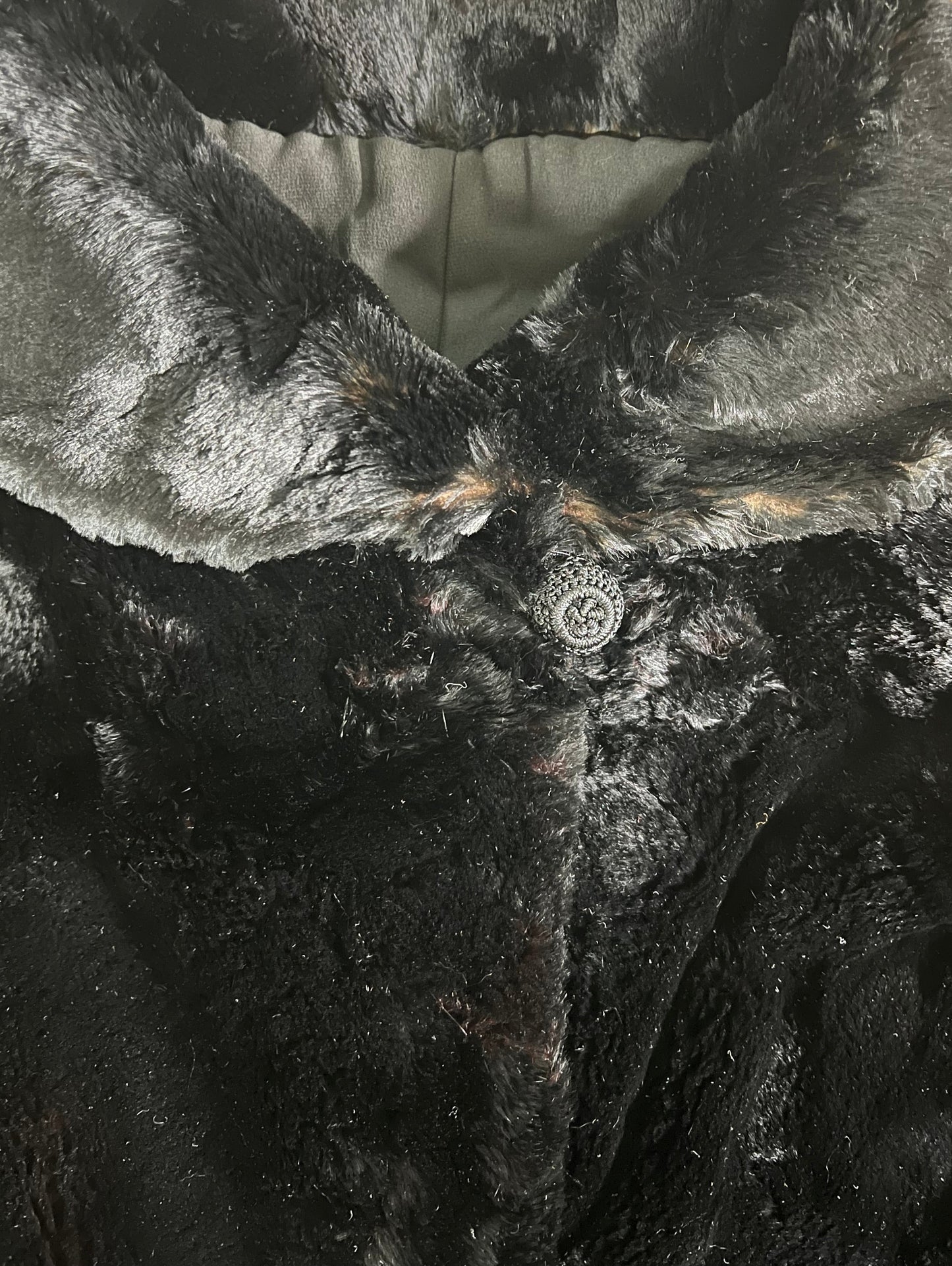 Stunning Vintage 1950’s Mid Century Shawl Collar Fur Opera Cape