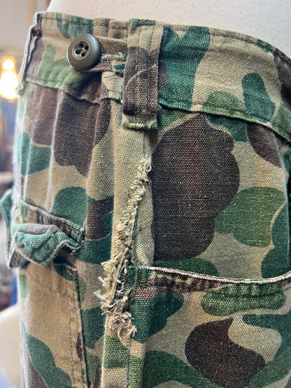 Vintage Distressed Frog Skin Camouflage Cargo Pants XL