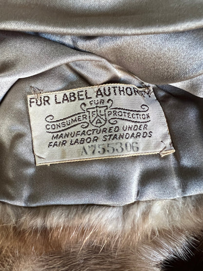 Vintage Hinshaw’s Arcadia Oversized Fur Stole