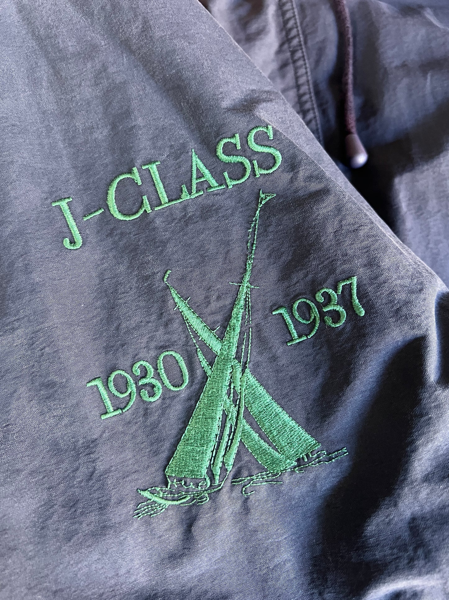 Vintage 90’s Nautica Challenge J-Class Sailing Hooded Oversized Windbreaker XXL