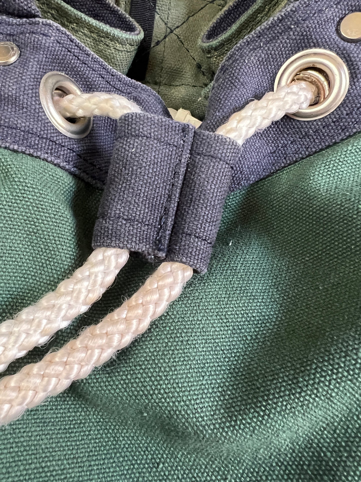 Vintage 90’s Worn To Perfection Nautica Canvas Drawstring Shoulder Bag