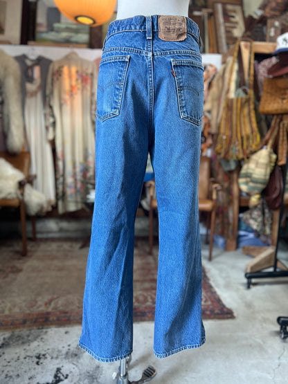 Vintage Levi’s 517 Orange Tab Medium Wash 35X28.5