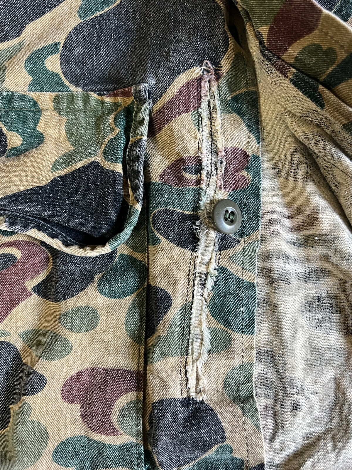Vintage 1970’s SafTBak Duck Camo Hunting Jacket w/ Original Repair XL