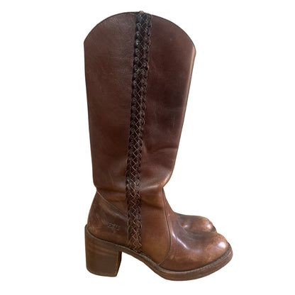 Vintage 1980’s Frye Sabrina Campus Boots Worn to Perfection 7.5