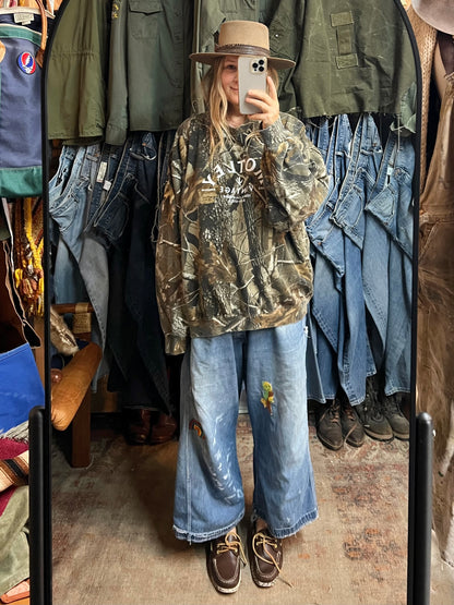 Vintage Oversized Distressed Camo Sweatshirt w/ MV Logo XXXL #6