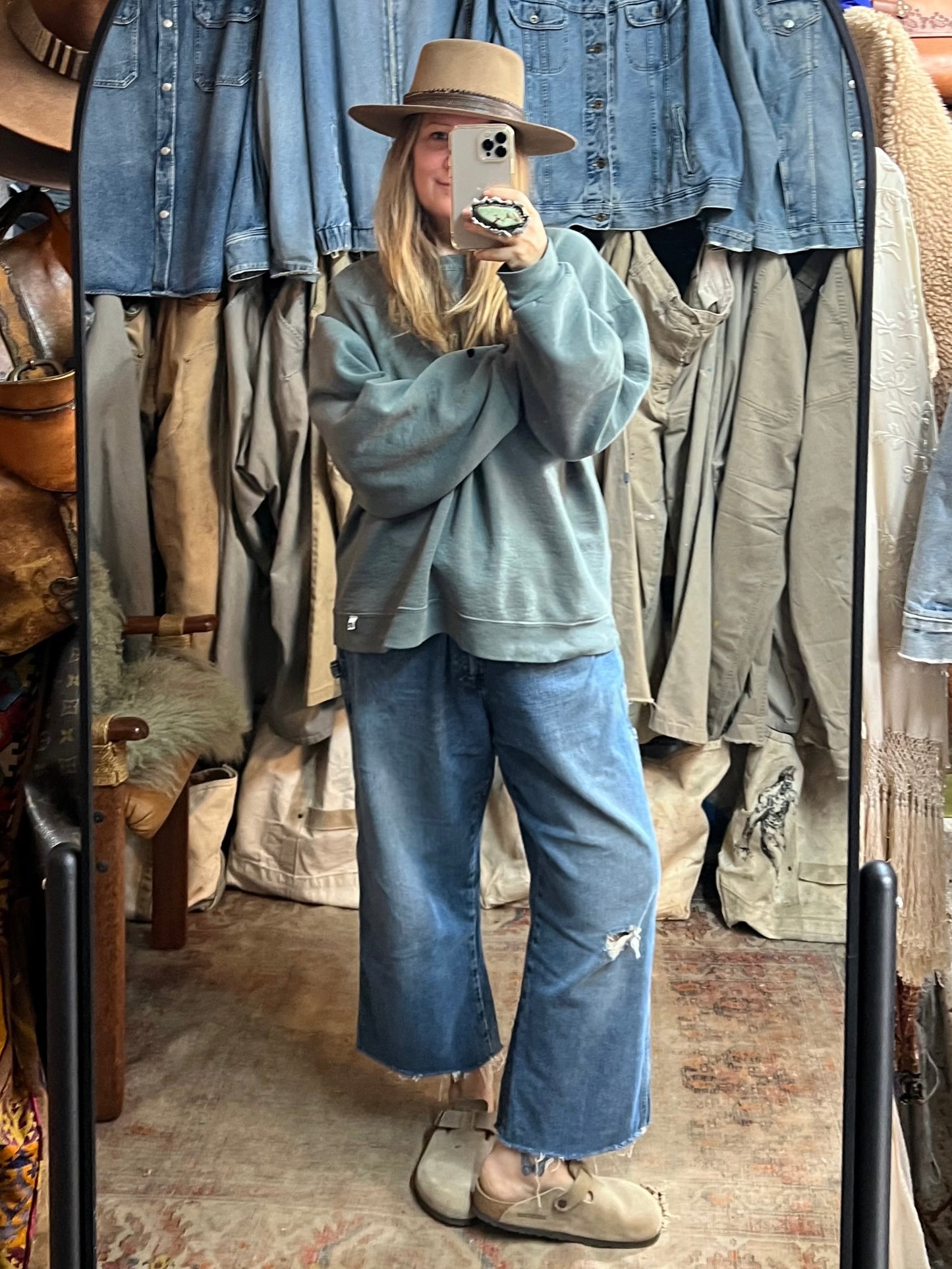 Vintage Dickie’s Distressed Denim Oversized Carpenter Jeans Raw Hem