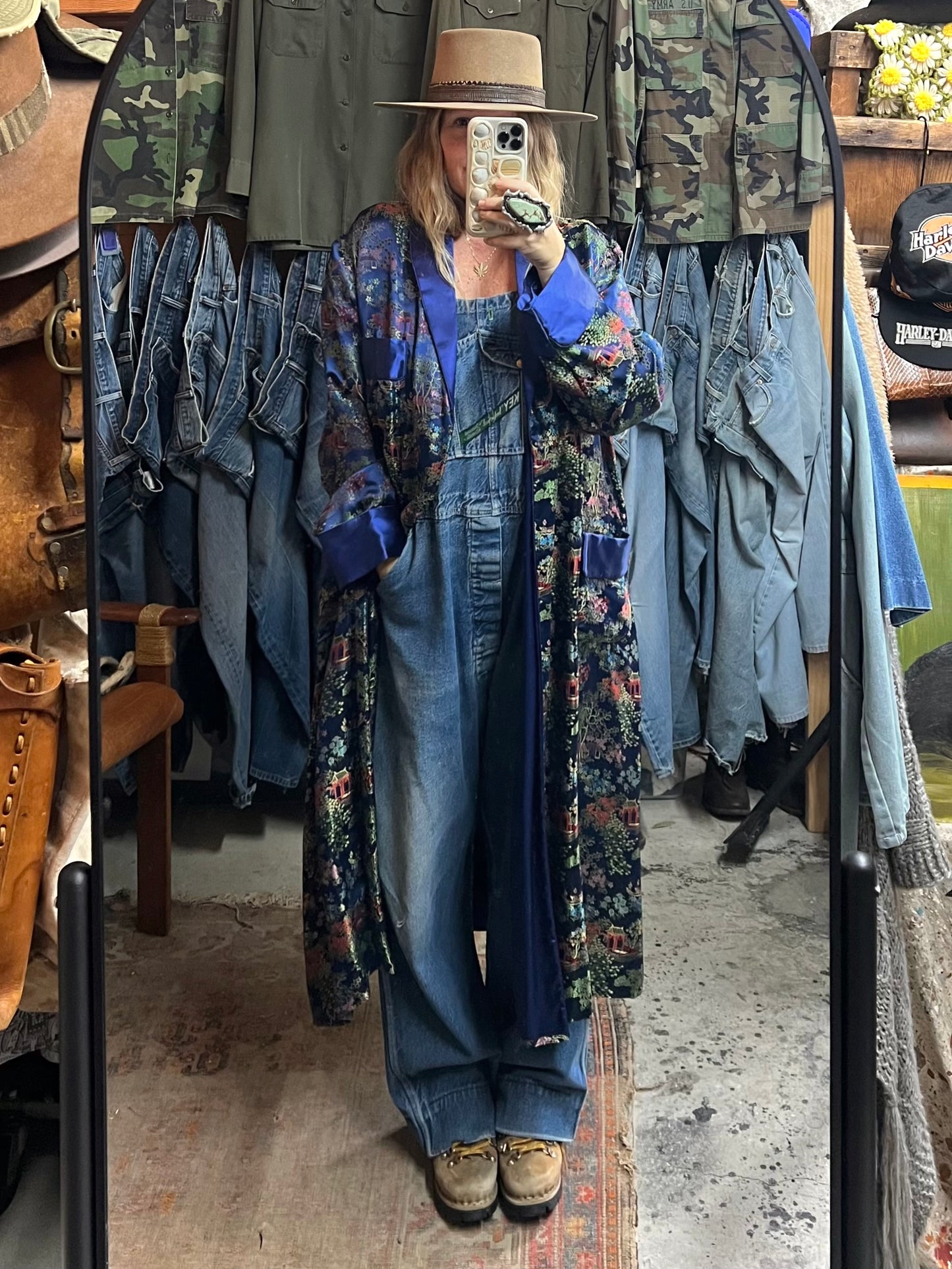 Vintage Silk Embroidered Smoking Jacket Robe XL