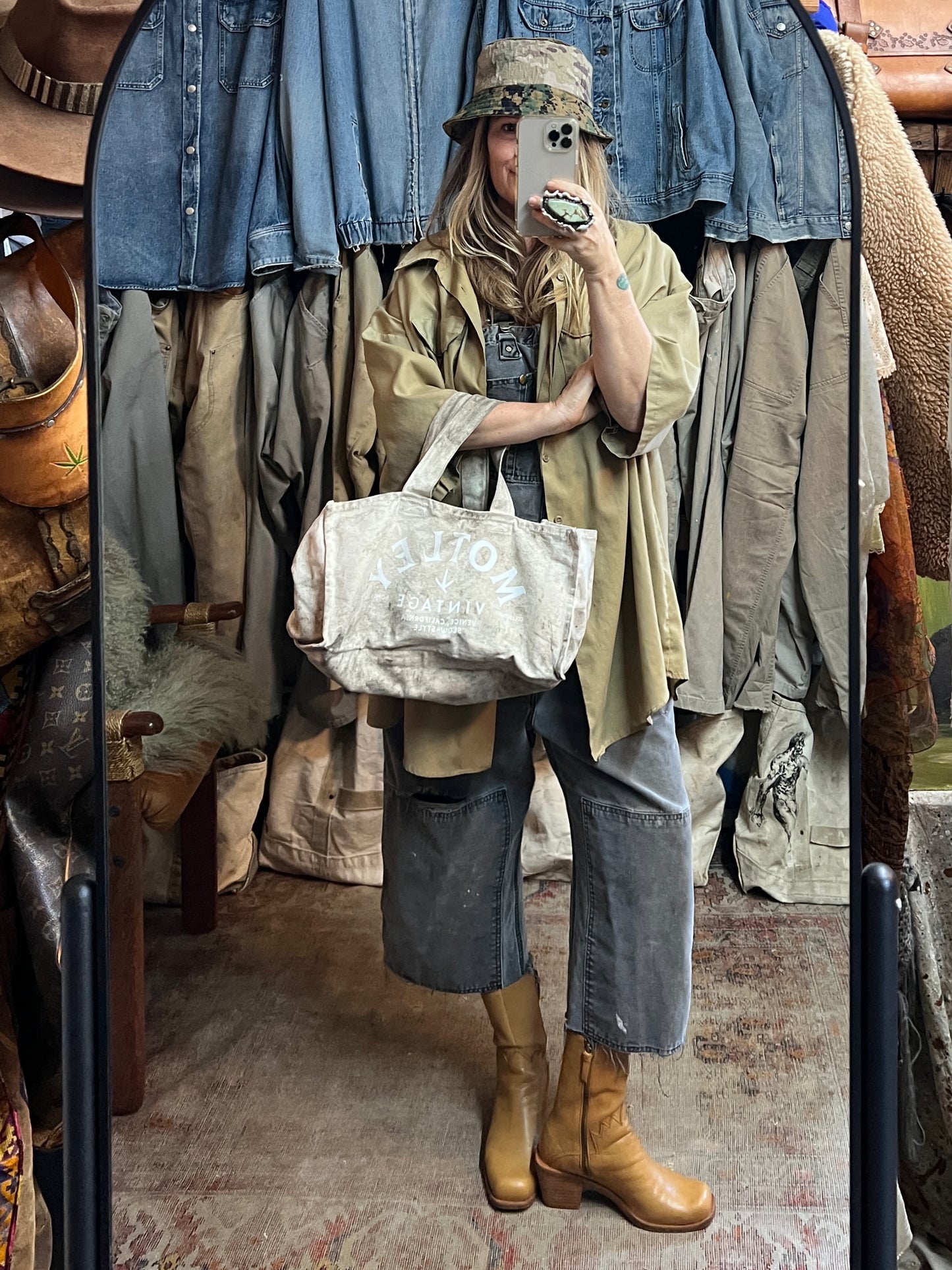 Vintage 1940’s Heavily Distressed Canvas Lineman Tote w/ MV Logo Rare Size