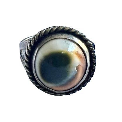 Vintage Sterling Old Pawn Operculum Ring Size 6