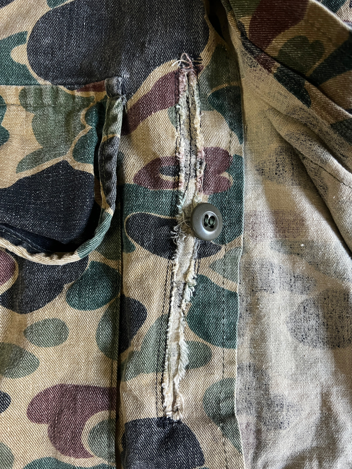 Vintage 1970’s SafTBak Duck Camo Hunting Jacket w/ Original Repair XL