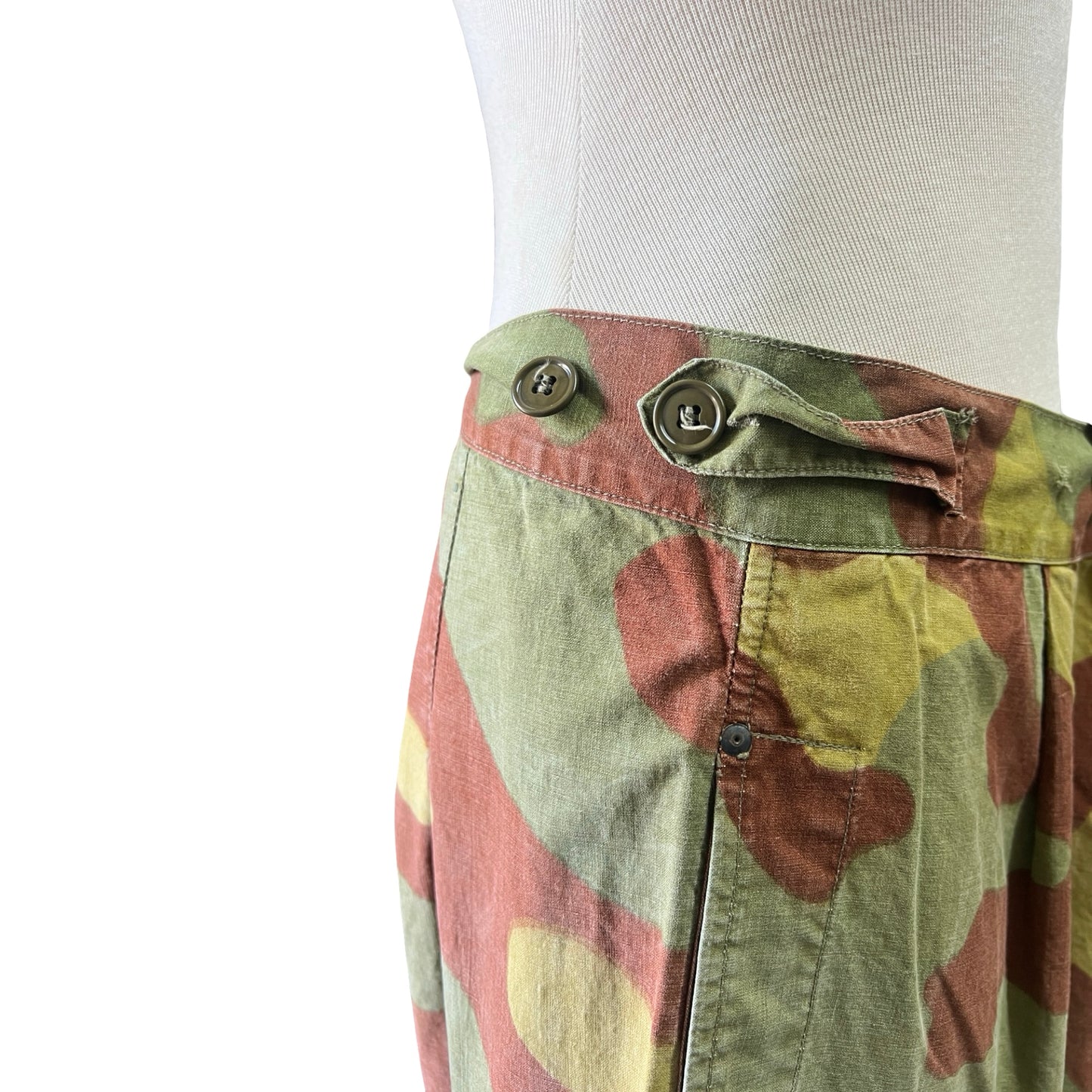 Vintage 1960’s Italian San Marco Camouflage Suspender Cargo Pants 34X27