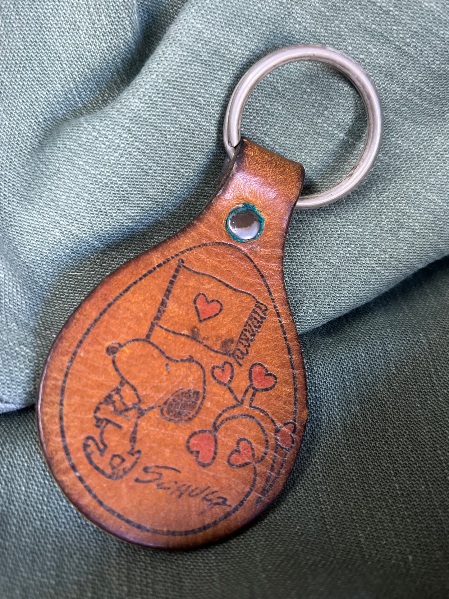 Vintage 1960’s Collectible Aviva Snoopy Tooled Leather Keychain