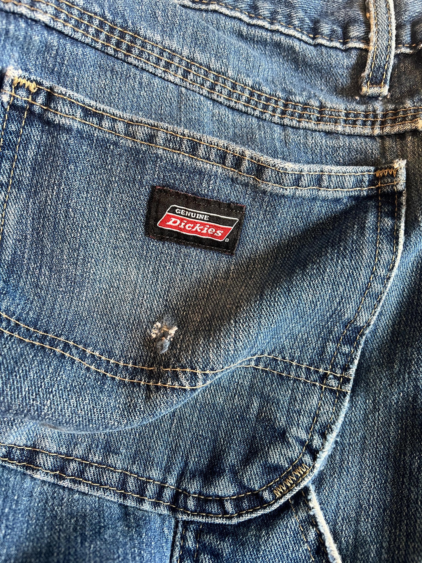 Vintage Dickie’s Distressed Denim Oversized Carpenter Jeans Raw Hem
