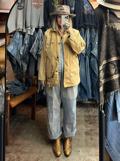 Vintage 1980’s LL Bean Womens Sun Faded & Heavily Distressed Chore Coat L