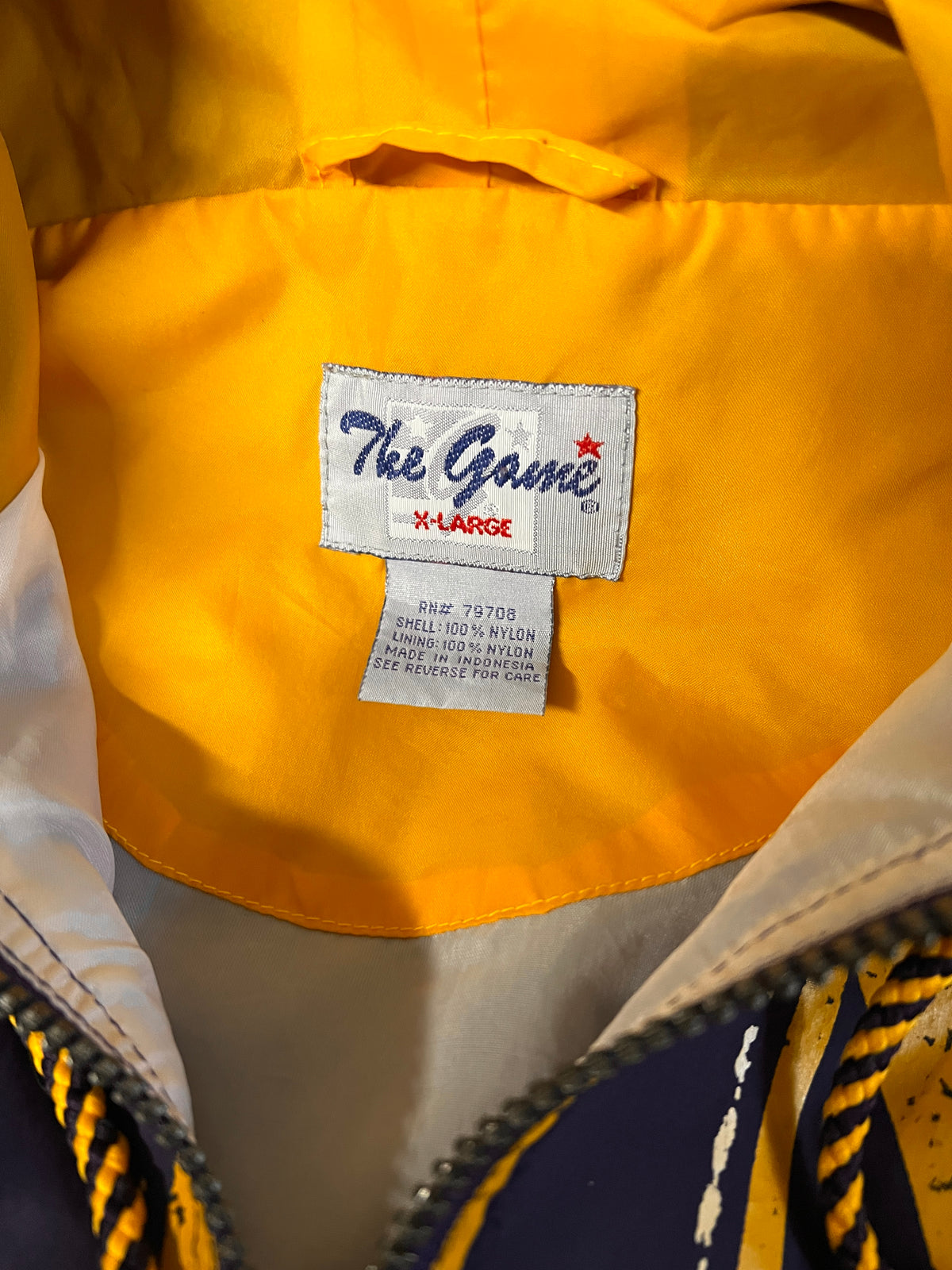 Vintage 1994 Minnesota Vikings Oversized Distressed Hooded Windbreaker XL