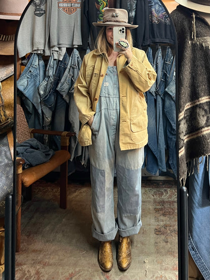 Vintage 1980’s LL Bean Womens Sun Faded & Heavily Distressed Chore Coat L