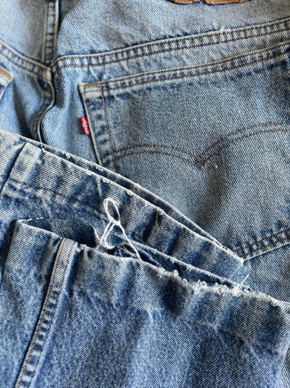 Vintage Levi’s 517 Red Tab Amazing Fade Wide Hem 38X29